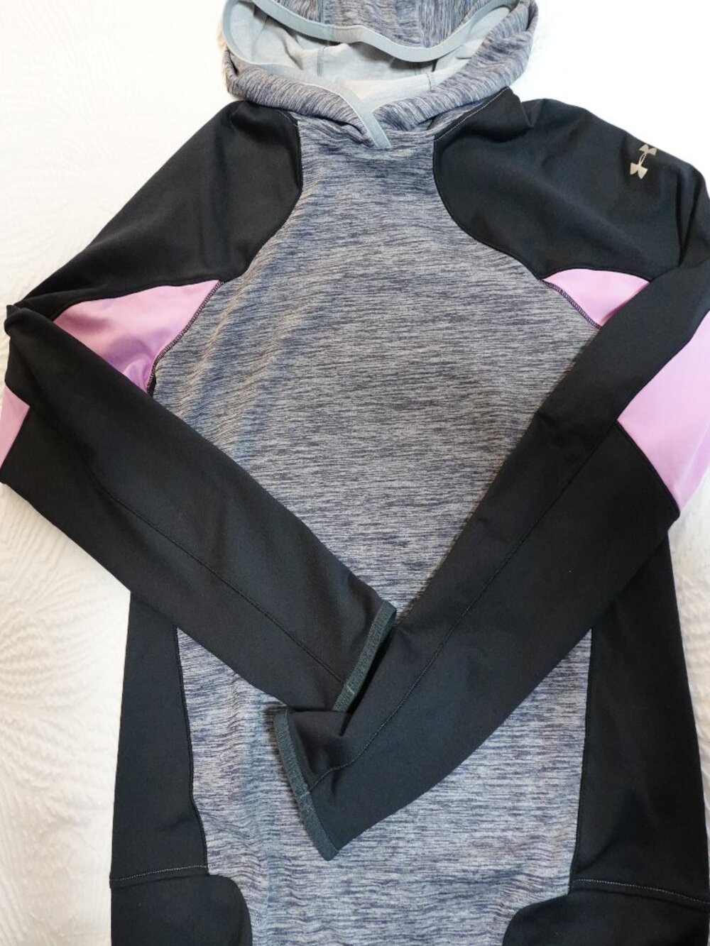 Under Armor Hoodie, Size Small